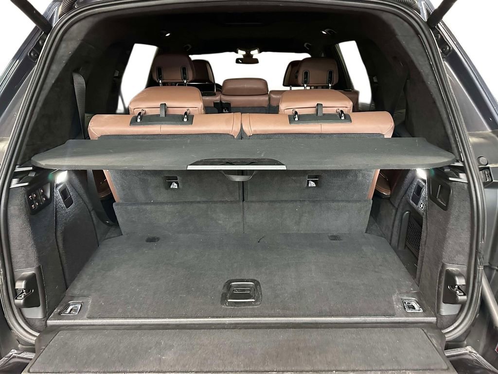 Used 2019 BMW X7 xDrive40i w/ Premium Package AWD/4WD image 15
