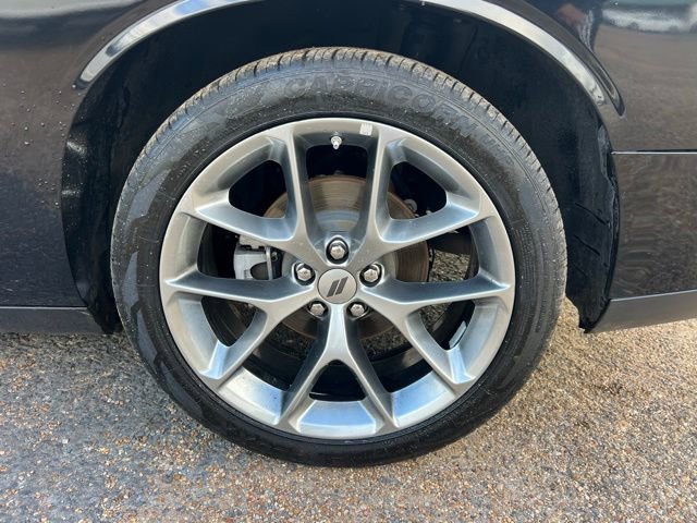 Used 2022 Dodge Challenger GT image 10