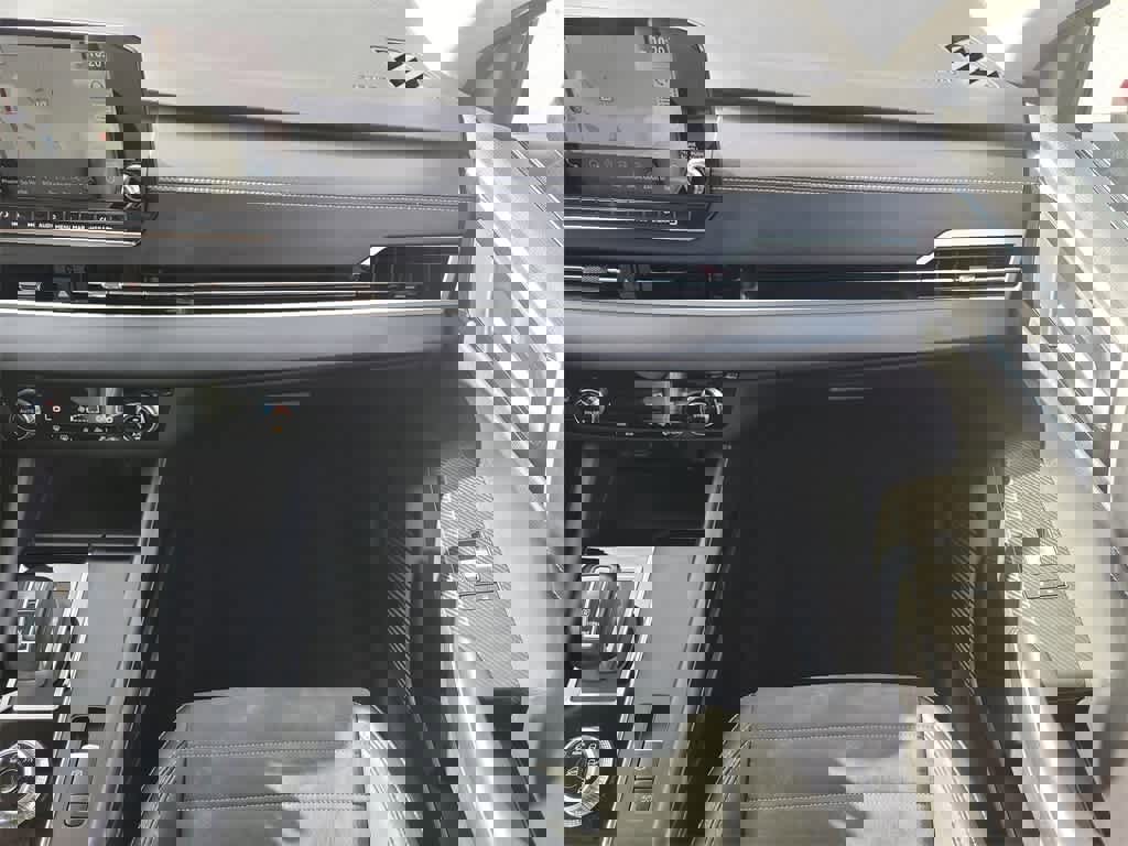 Used 2024 Mitsubishi Outlander SE image 15