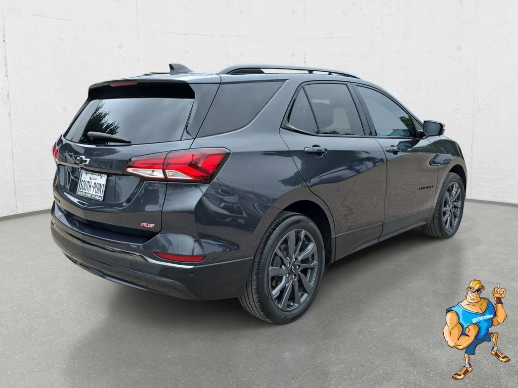 Used 2022 Chevrolet Equinox RS w/ Infotainment Package FWD image 5