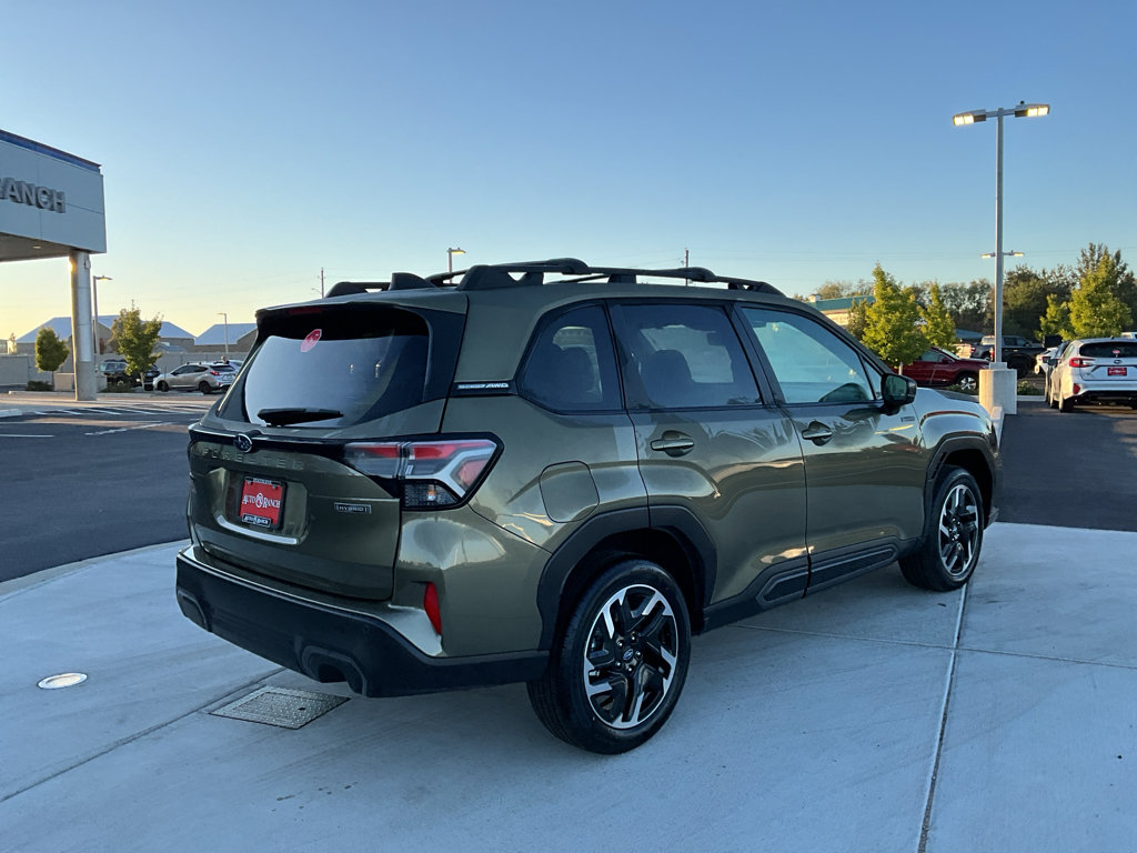 New 2025 Subaru Forester Limited image 3