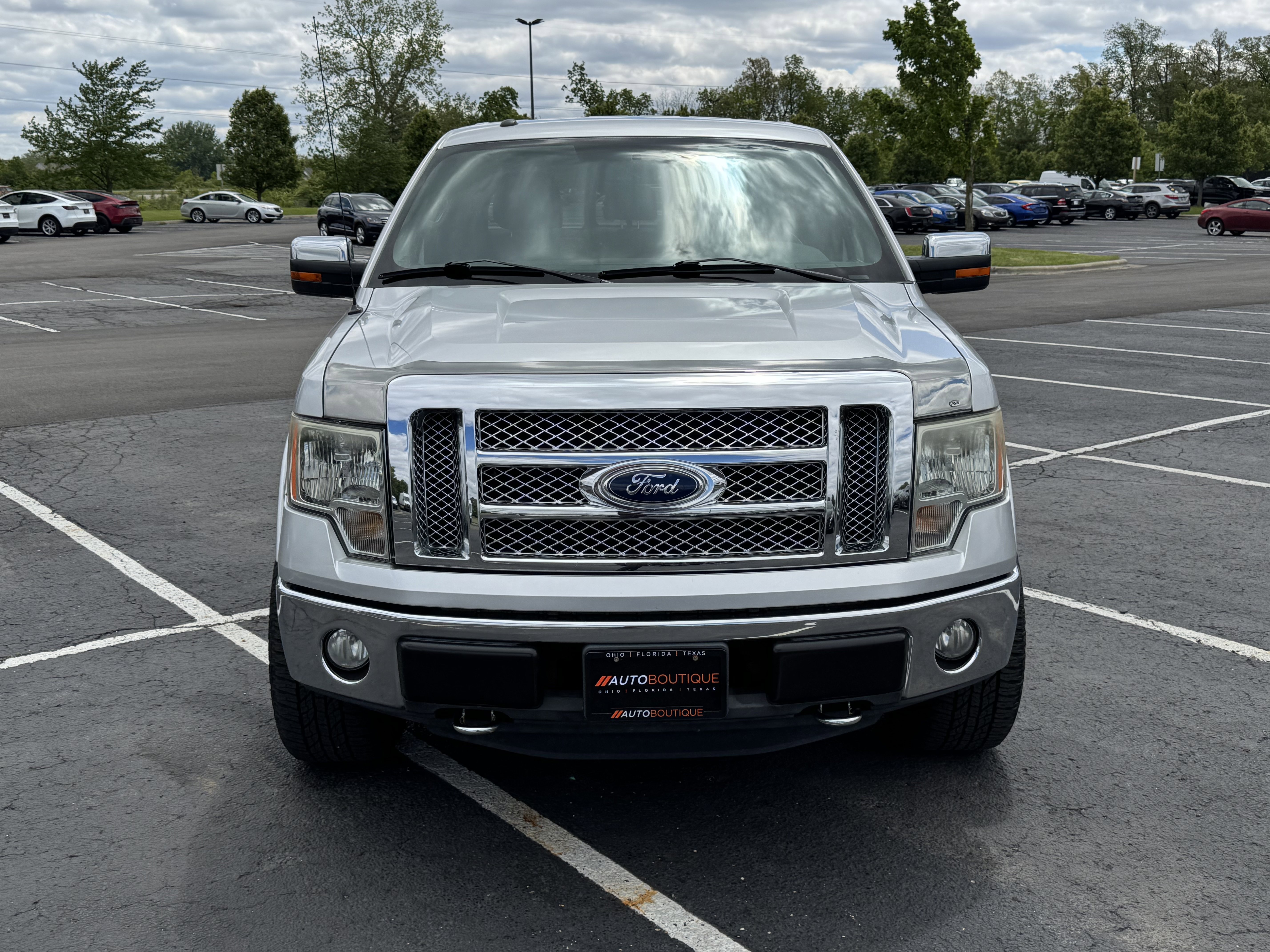 Used 2011 Ford F150 Lariat w/ Lariat Chrome Pkg AWD/4WD image 3