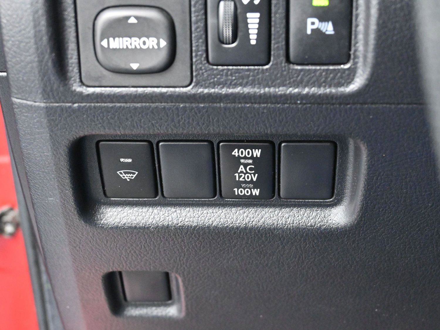 Used 2014 Toyota 4Runner Limited image 31