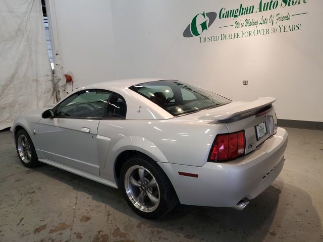 Used 2004 Ford Mustang GT RWD image 3