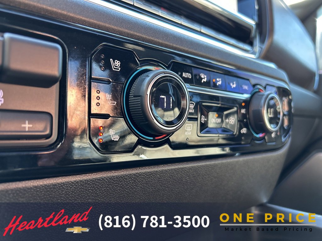 Used 2024 Chevrolet Silverado 2500 High Country w/ High Country Premium Package image 40