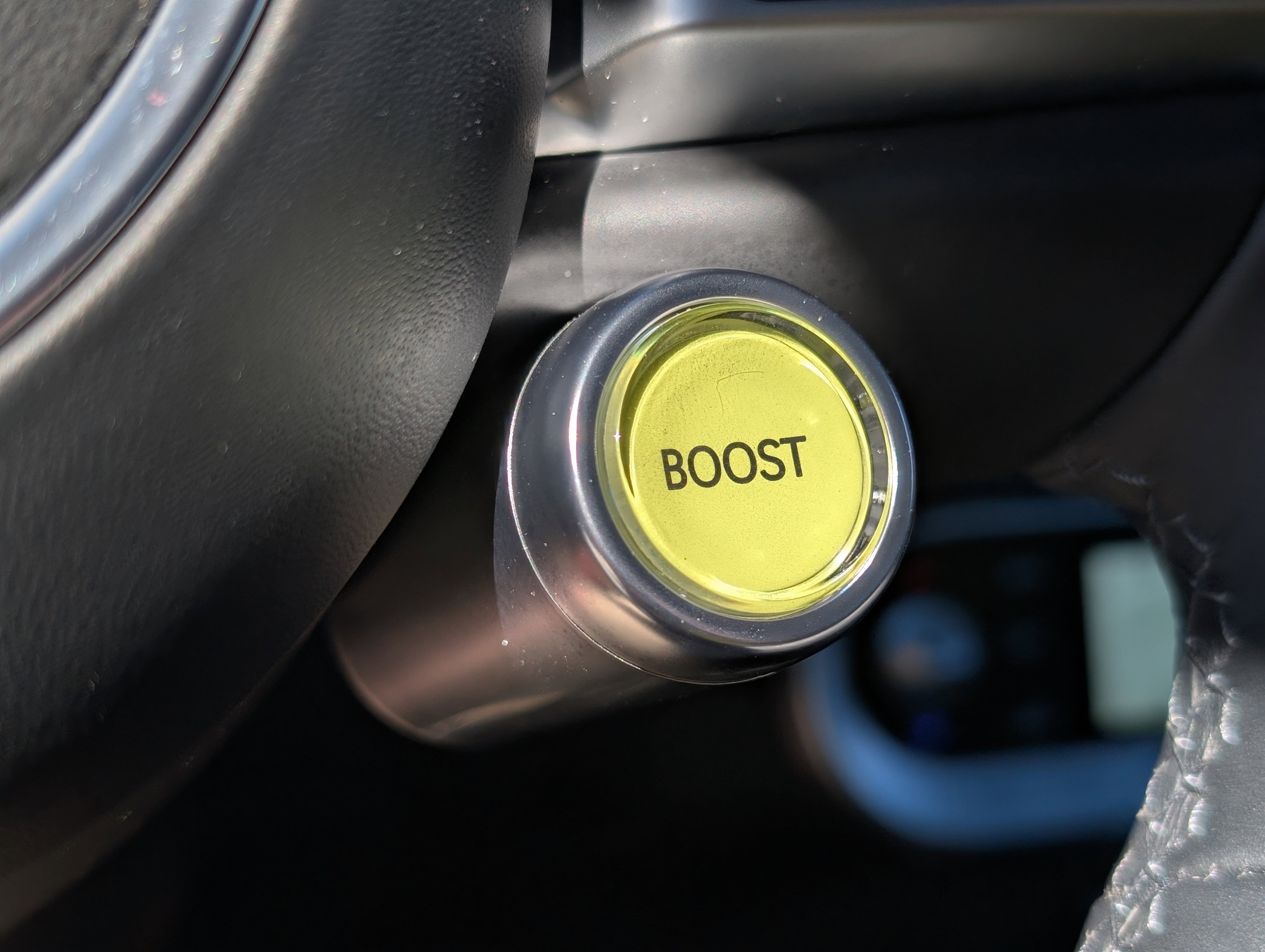 Used 2023 Genesis GV60 Performance image 23