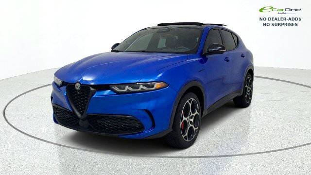 Used 2024 Alfa Romeo Tonale Veloce w/ Active Assist Package AWD/4WD image 4