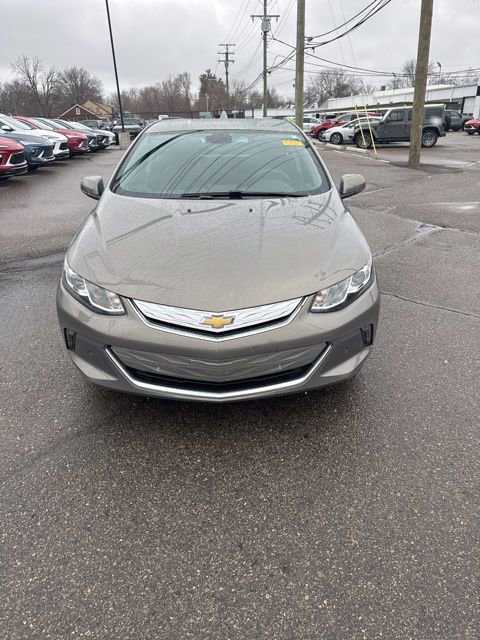 Used 2017 Chevrolet Volt Premier image 2