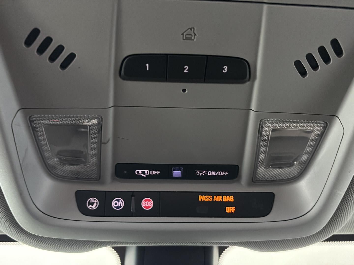 Used 2019 Chevrolet Equinox Premier AWD/4WD image 24