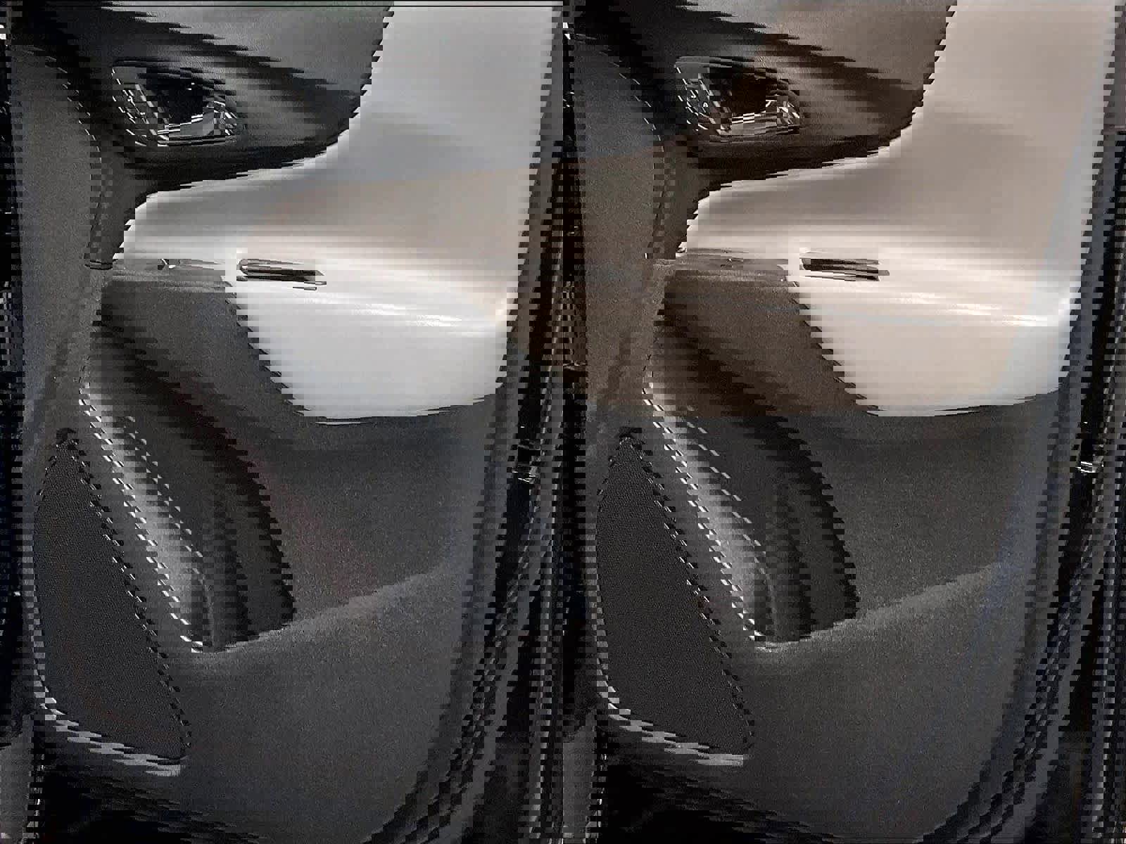 Used 2024 Chevrolet Equinox LT image 12