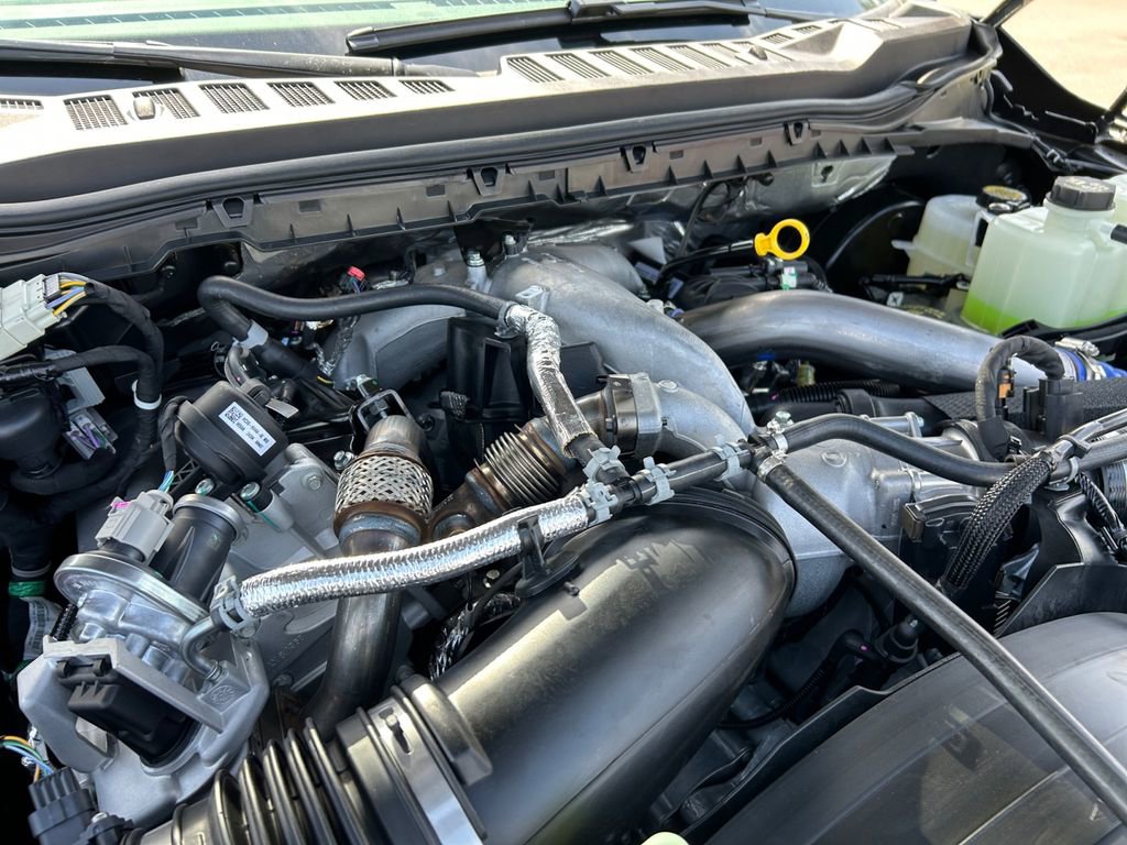 New 2025 Ford F250 Lariat image 31