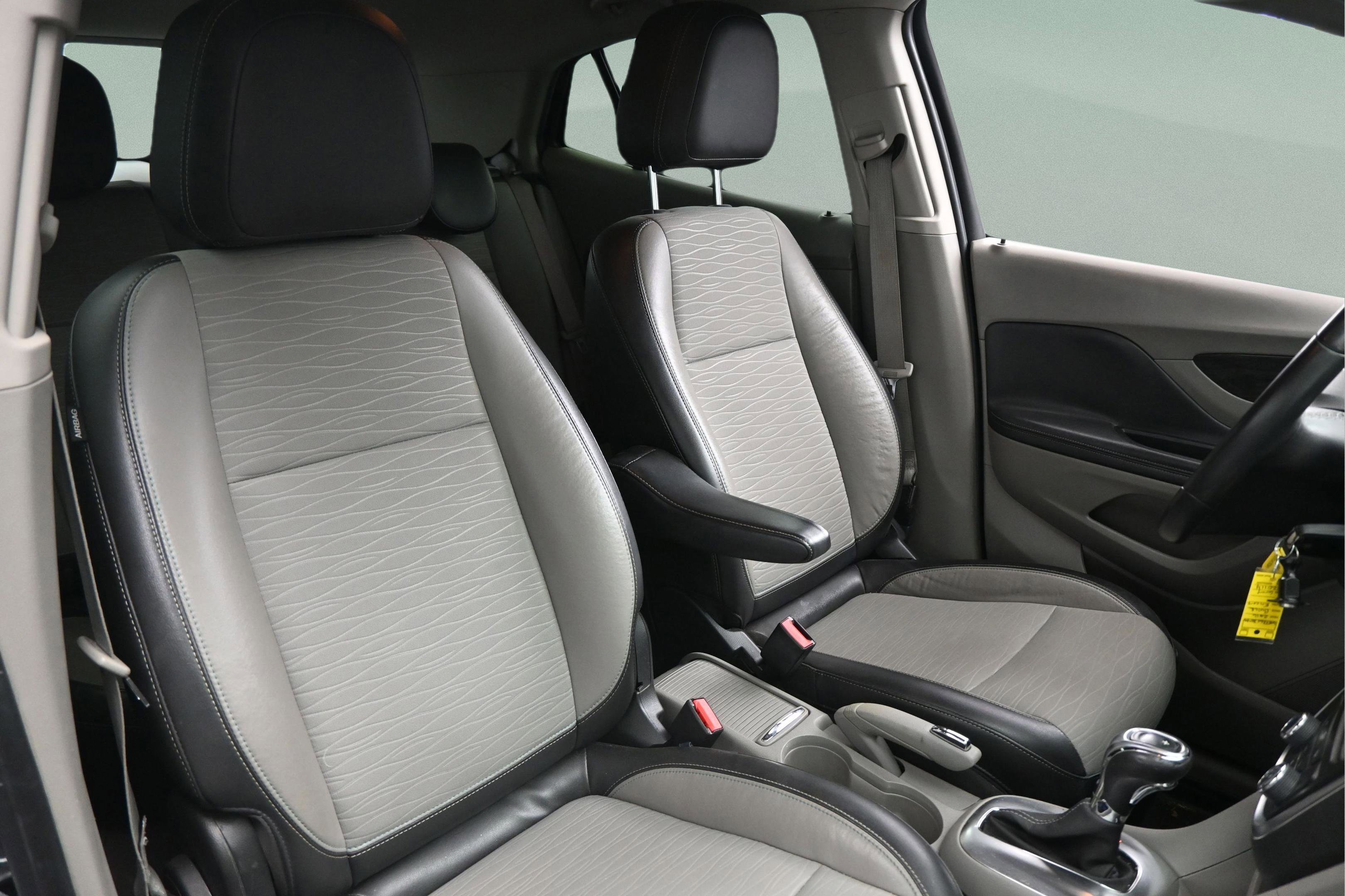 Used 2016 Buick Encore FWD image 36