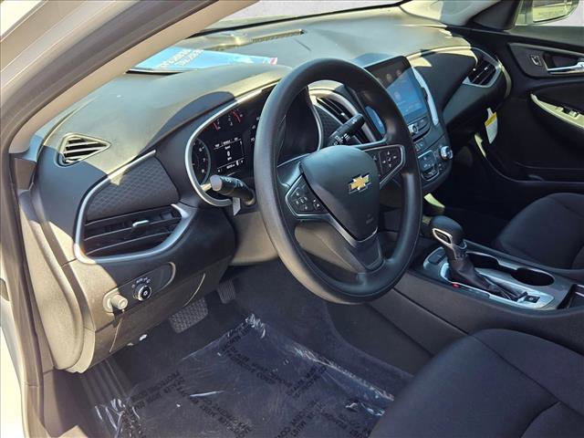 Used 2023 Chevrolet Malibu LS FWD image 10