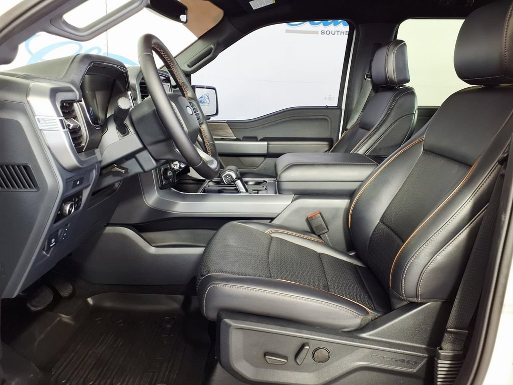 Used 2025 Ford F150 Lariat AWD/4WD image 8