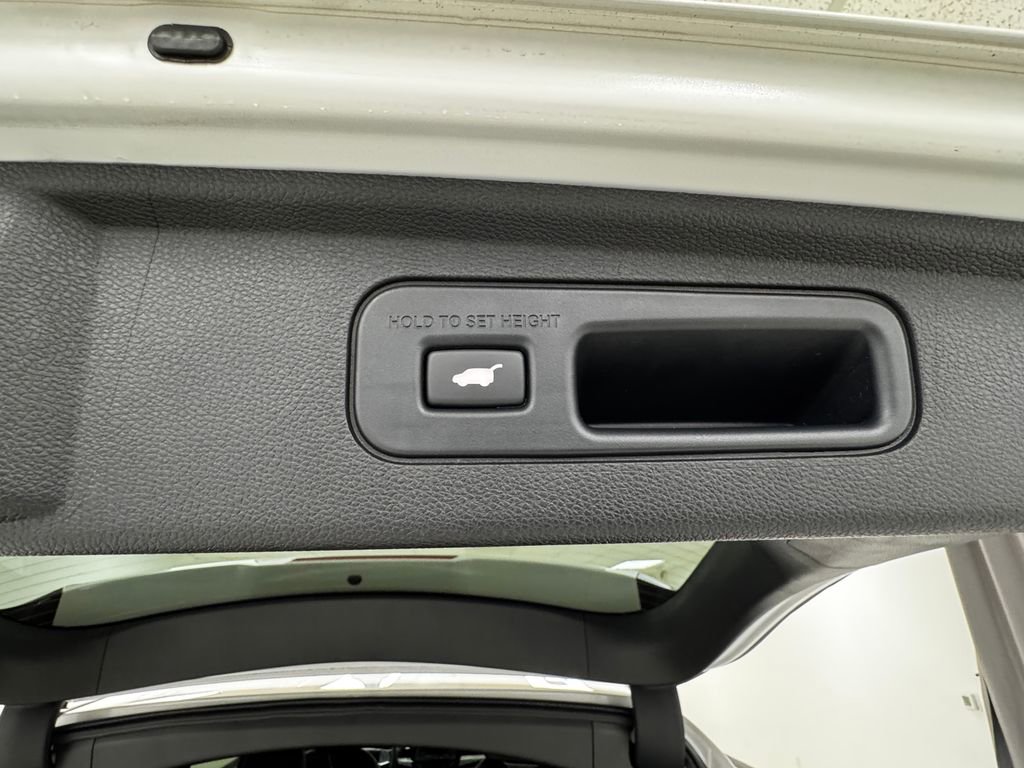 Used 2024 Honda Odyssey Sport image 37