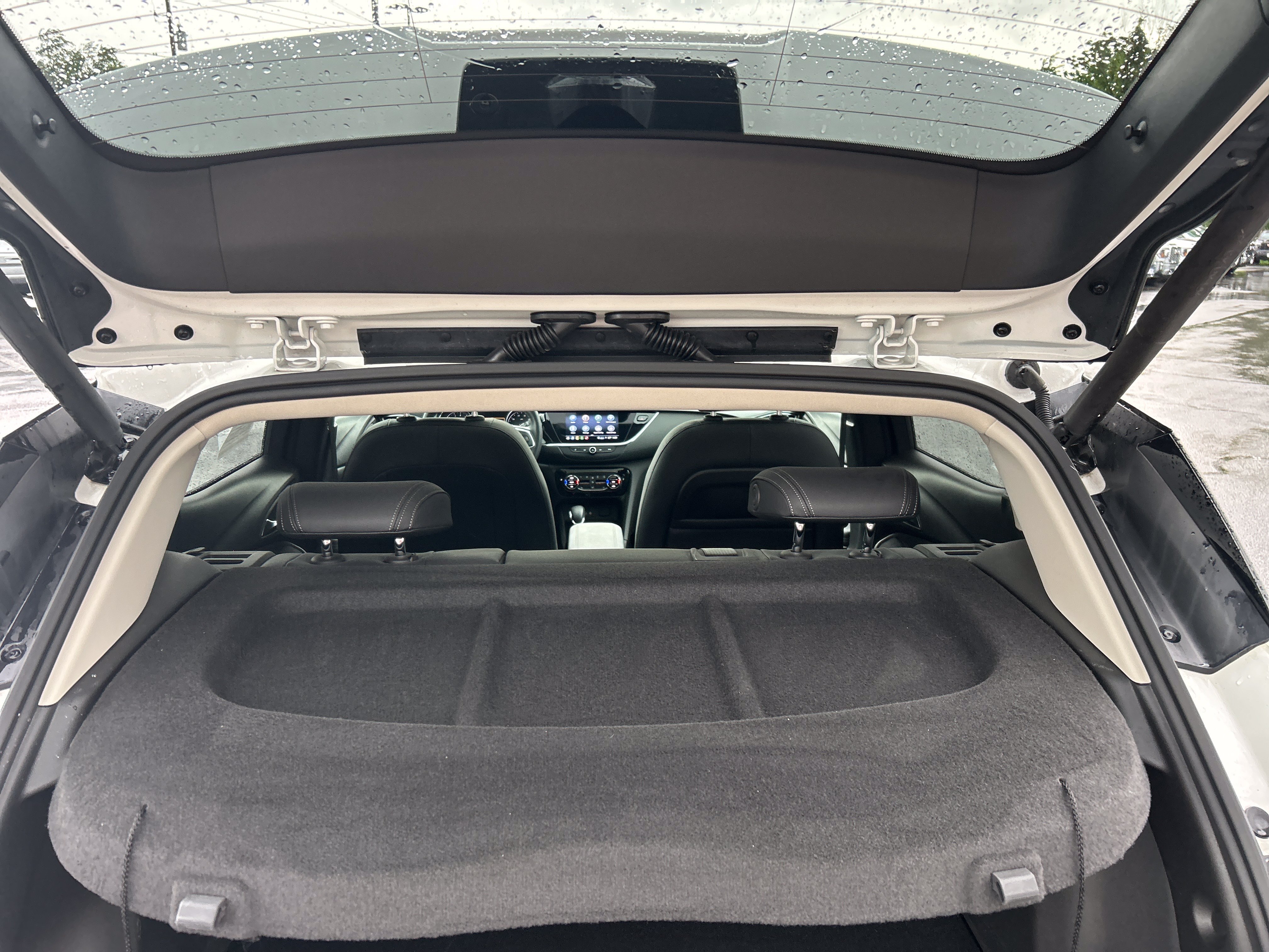 Certified 2023 Buick Encore GX Essence w/ Advanced Technology Package AWD/4WD image 11