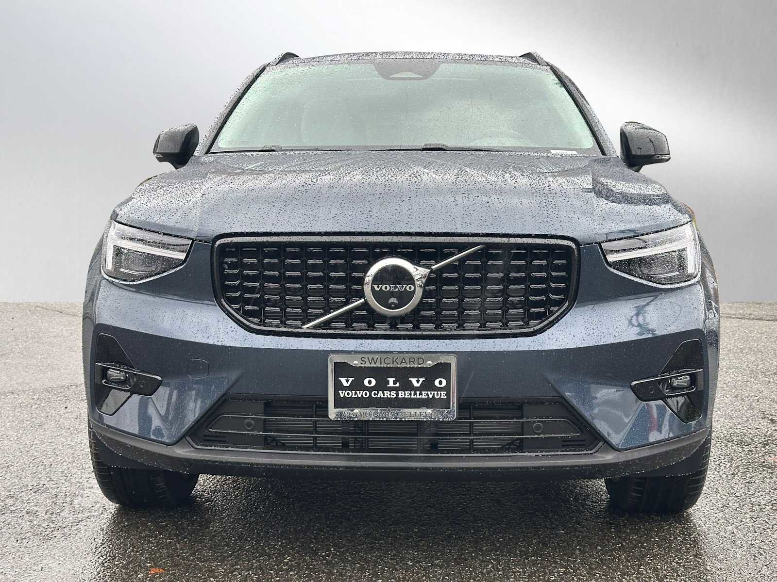 New 2026 Volvo XC40 B5 Ultra w/ Climate Package image 8