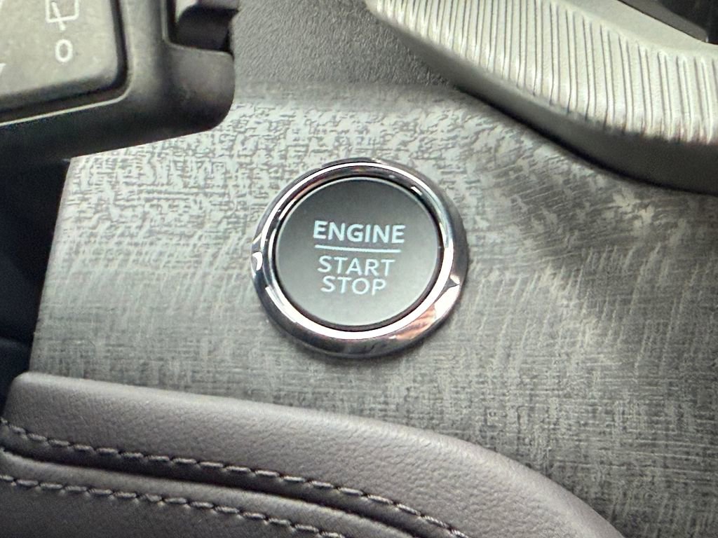 New 2026 Ford Explorer Platinum image 18