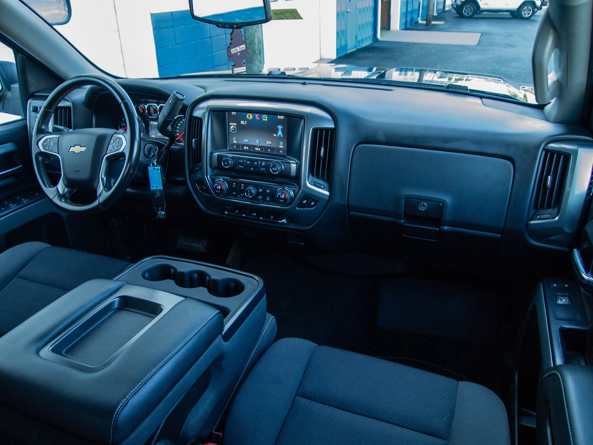 Used 2014 Chevrolet Silverado 1500 LT w/ All Star Edition AWD/4WD image 27