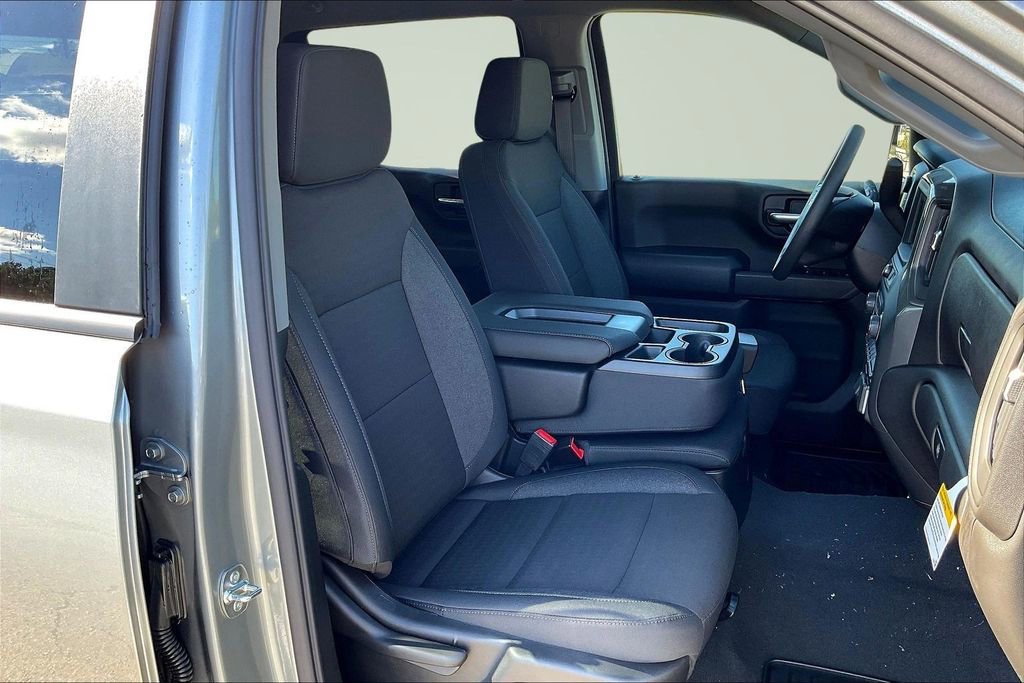 New 2026 Chevrolet Silverado 1500 Custom w/ Turbomax Blackout Package image 11