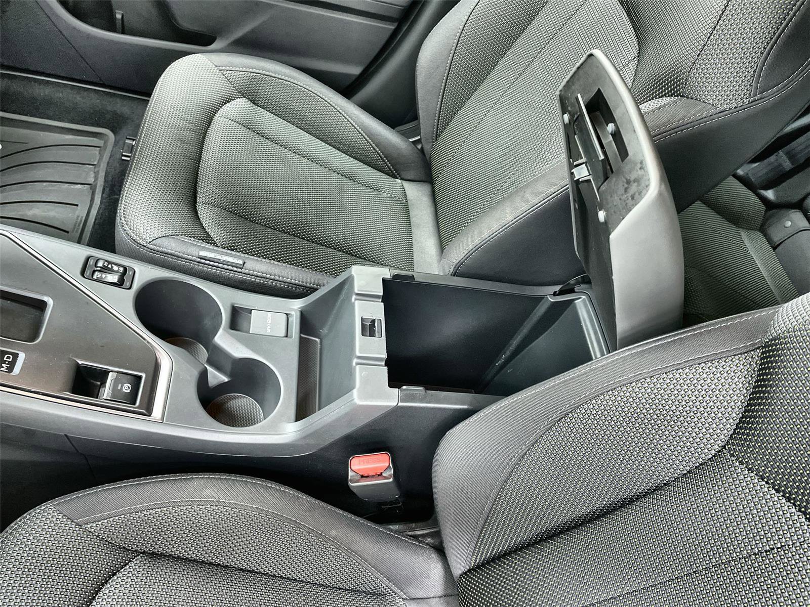 Used 2024 Subaru Crosstrek 2.0i Premium image 18