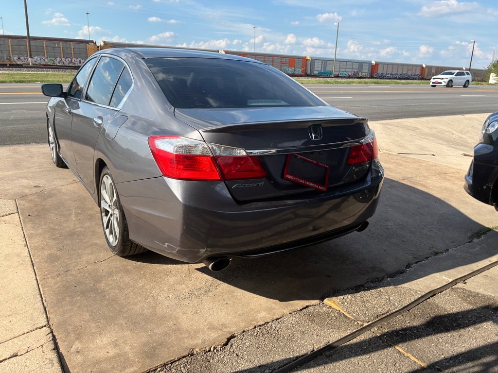 Used 2013 Honda Accord Sport image 18