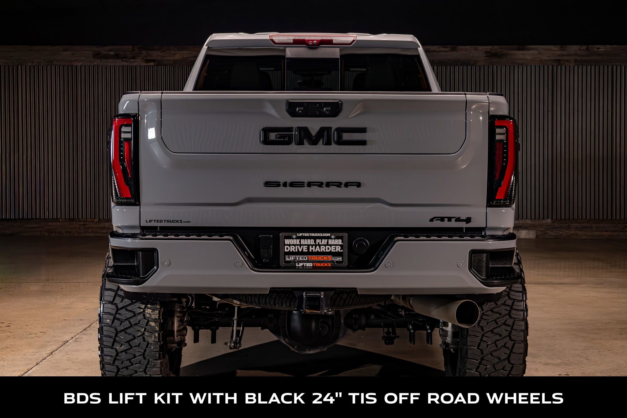 Used 2024 GMC Sierra 2500 AT4 w/ AT4 Premium Plus Package image 7