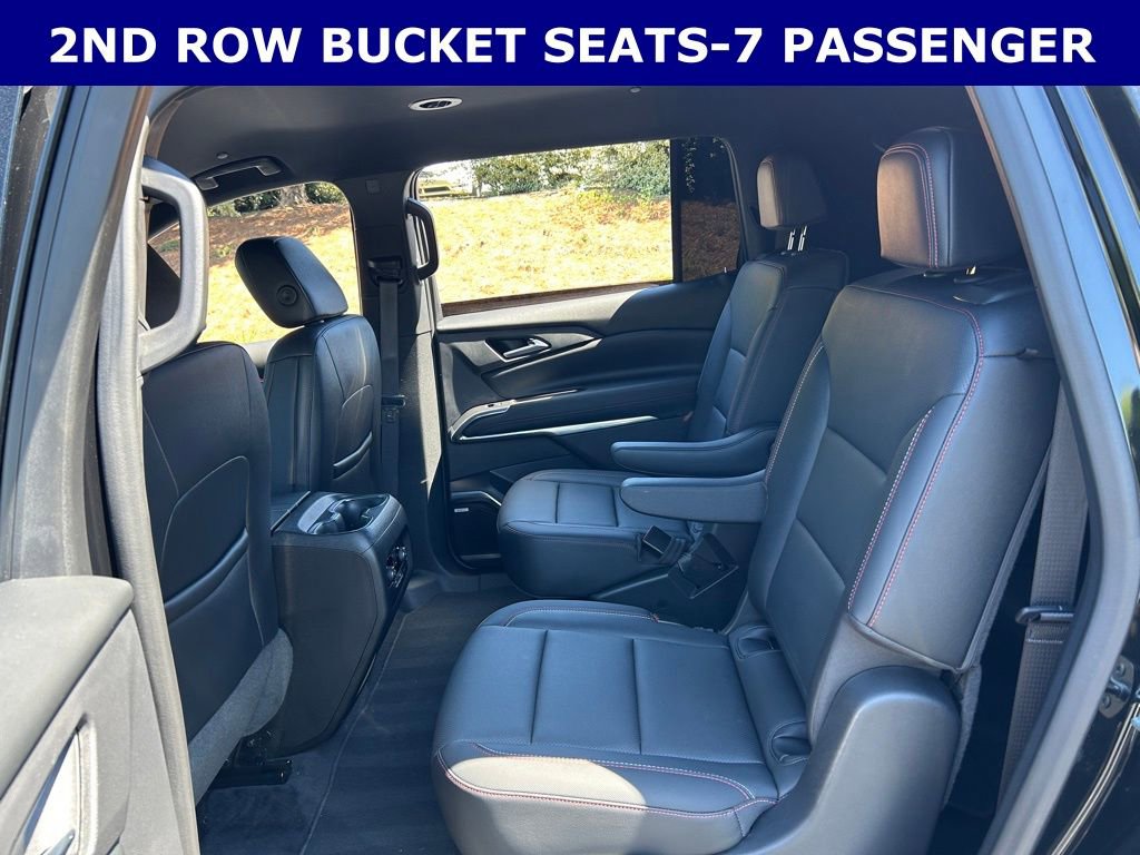 Used 2024 Chevrolet Traverse Z71 w/ Enhanced Driving Package image 6