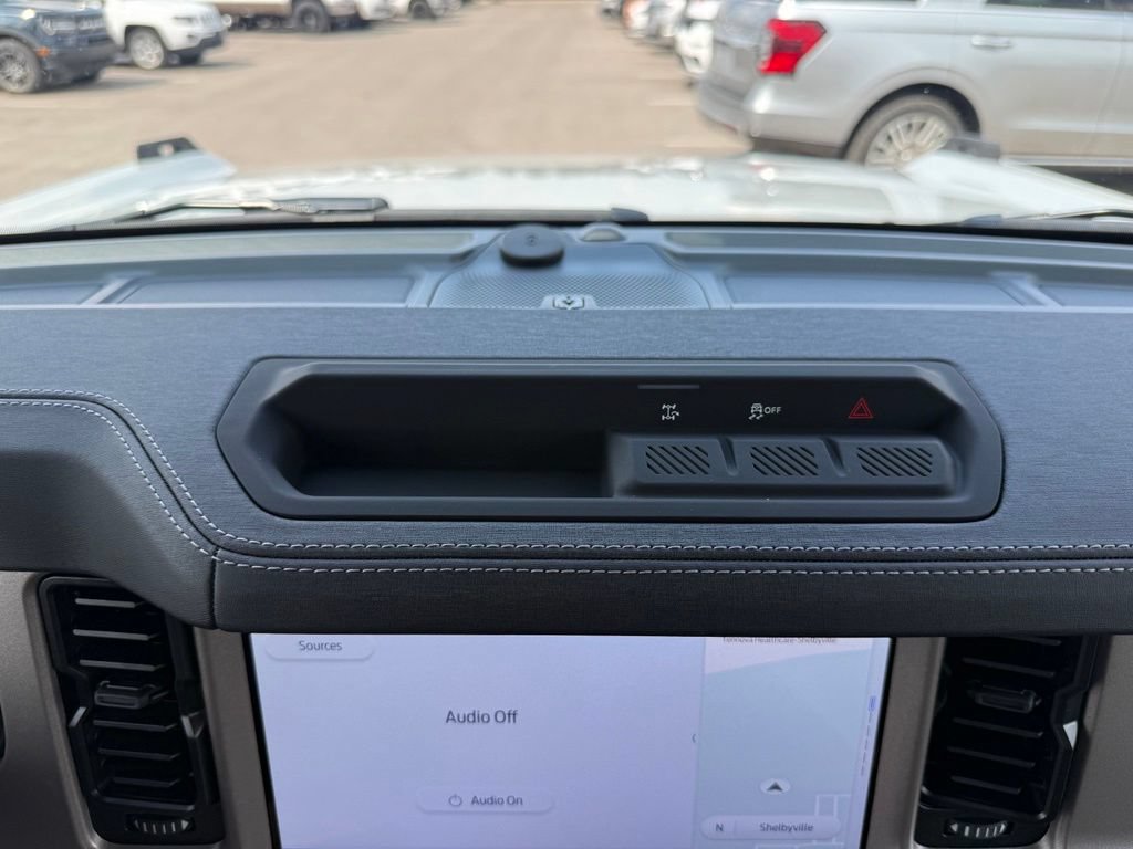 New 2026 Ford Bronco Outer Banks AWD/4WD image 21