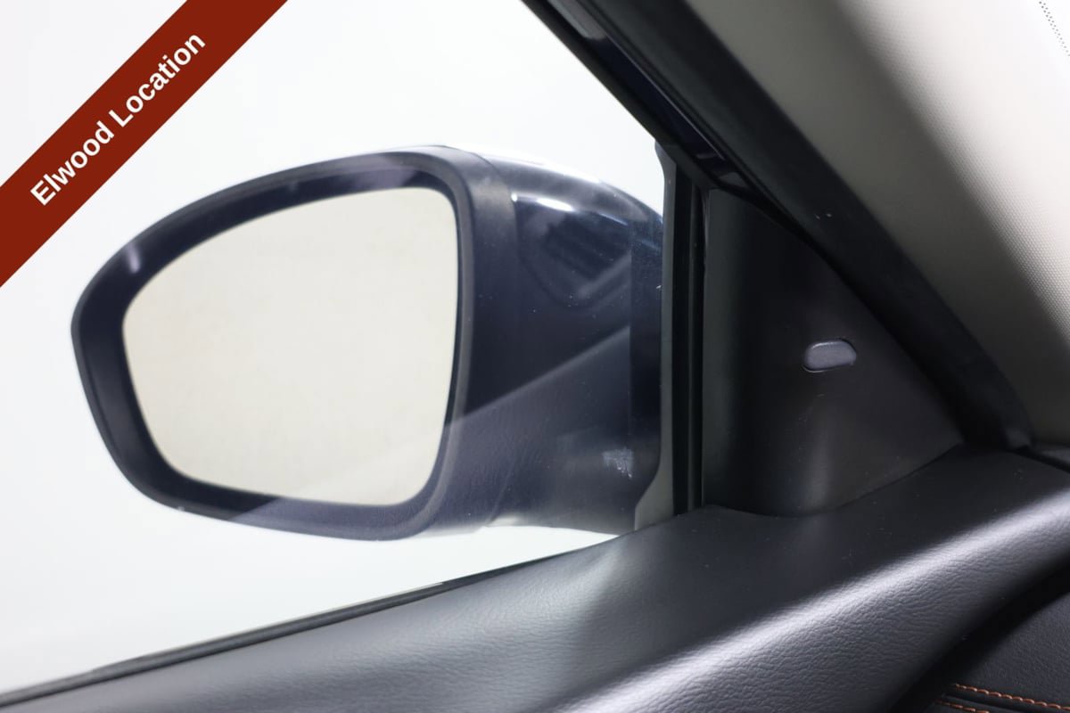 Used 2020 Nissan Altima 2.5 SR FWD image 13