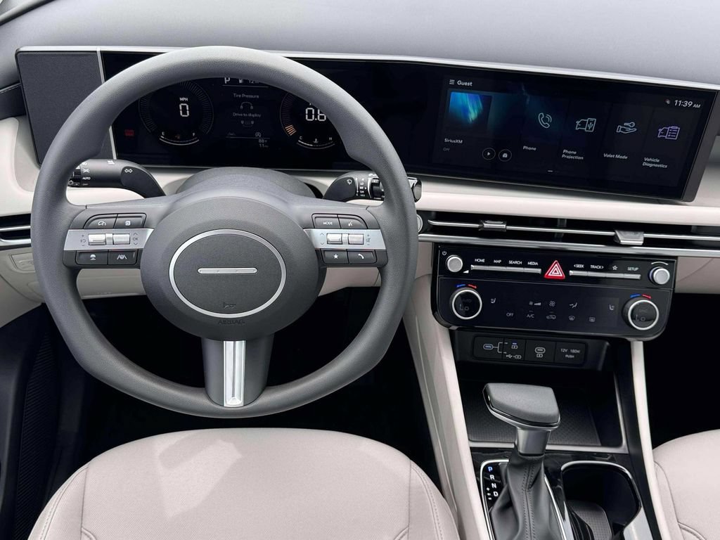 New 2026 Hyundai Tucson SEL Plus FWD image 17