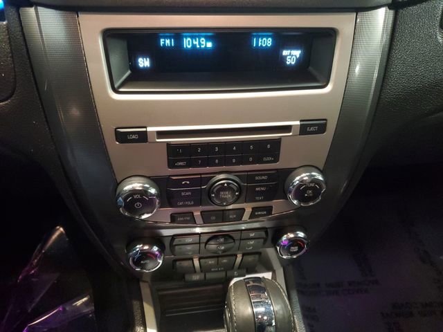 Used 2011 Ford Fusion SEL w/ 302A Rapid Spec Order Code image 18