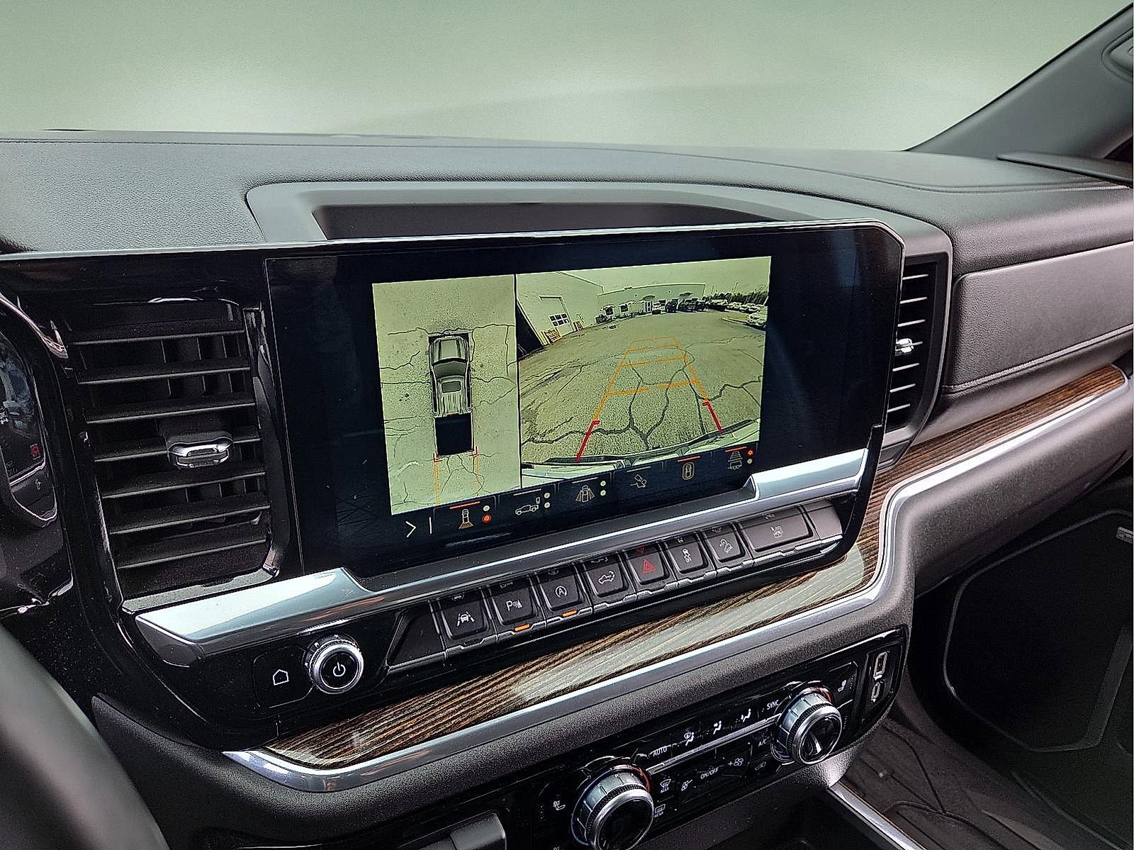 Certified 2024 GMC Sierra 1500 Elevation w/ Elevation Premium Package image 17