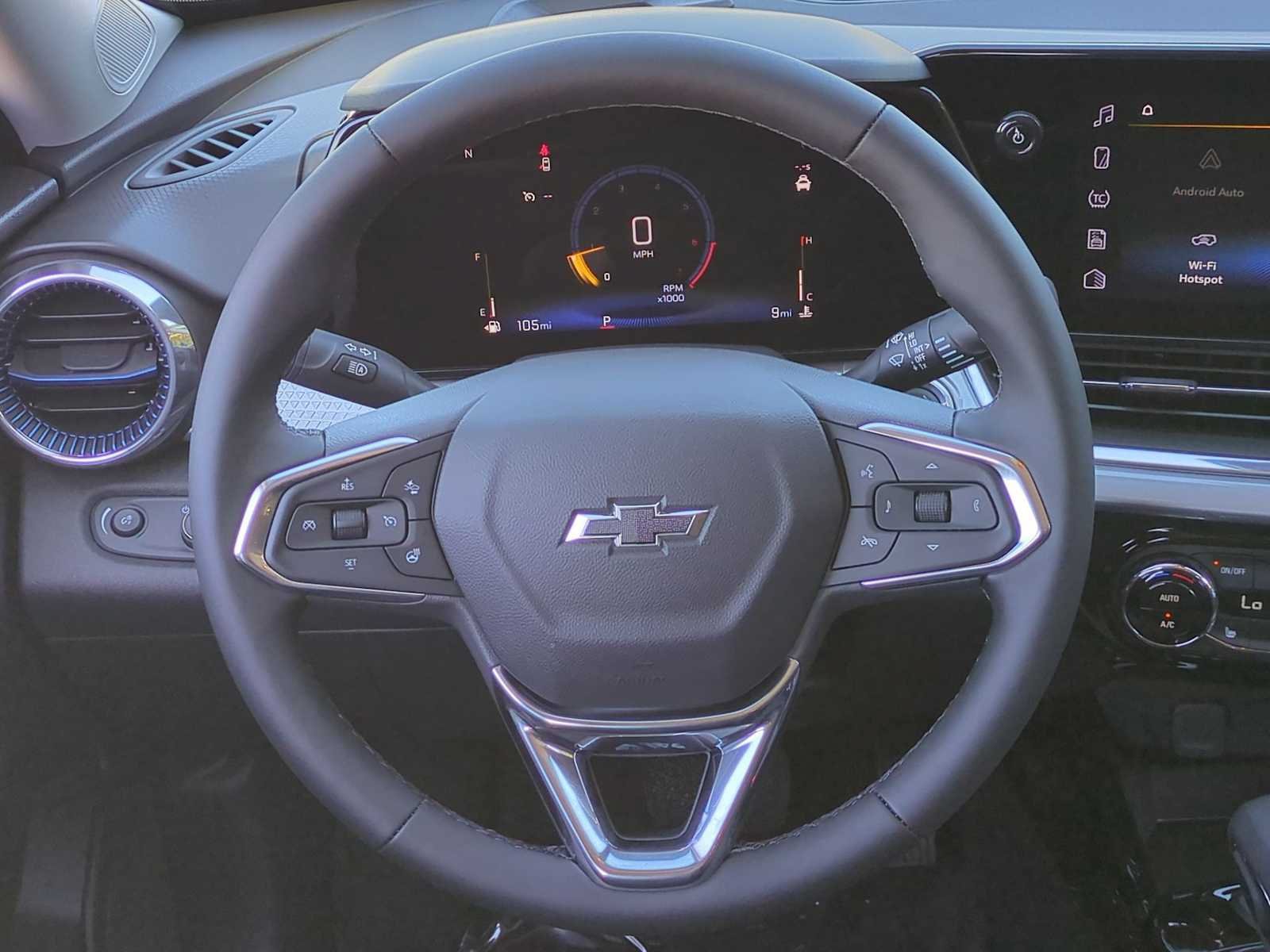 New 2026 Chevrolet Trax LT w/ Midnight Edition FWD image 14