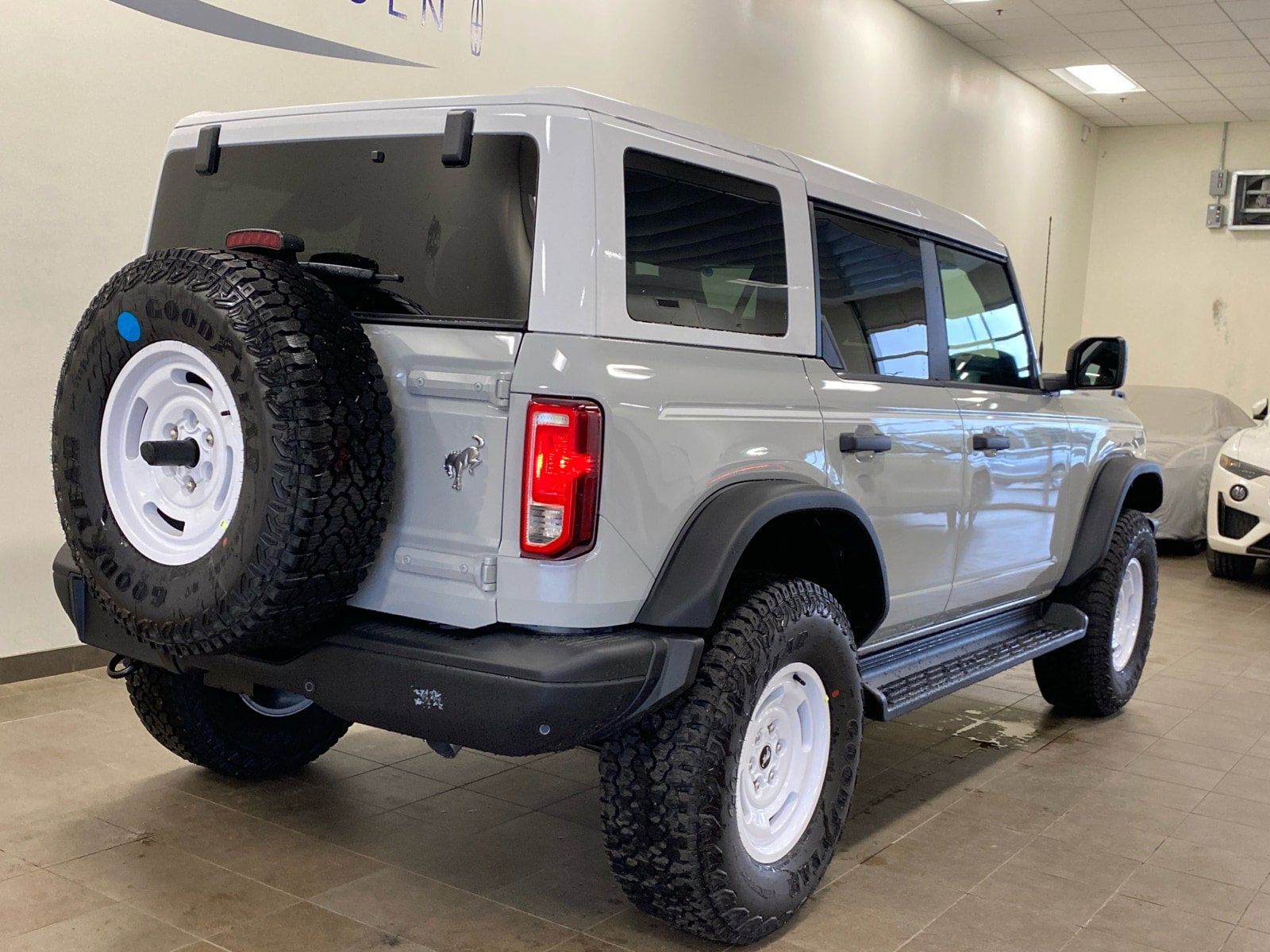 New 2026 Ford Bronco Heritage Edition AWD/4WD image 14