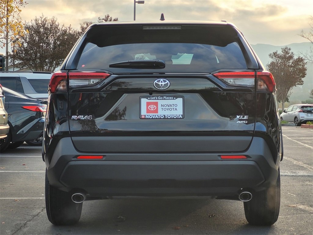 New 2025 Toyota RAV4 XLE image 5