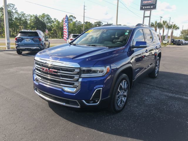 Used 2023 GMC Acadia SLT image 3