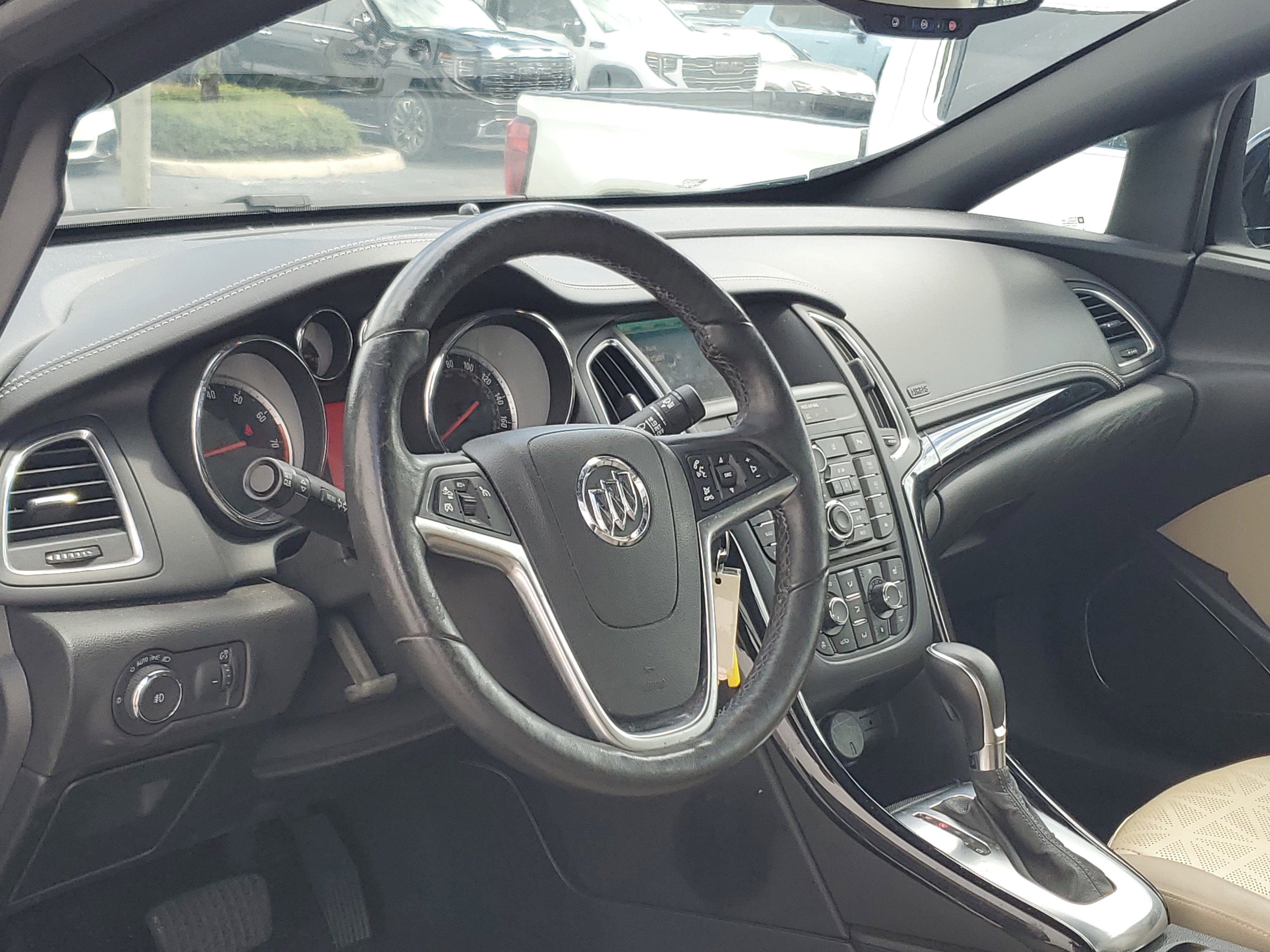 Used 2018 Buick Cascada Premium image 10