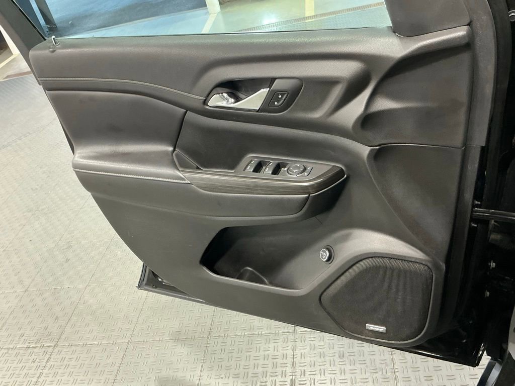 Used 2019 GMC Acadia SLT w/ LPO, Floor Liner Package FWD image 42