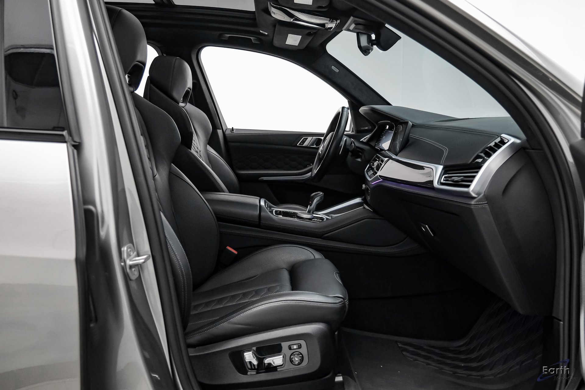 Used 2022 BMW X5 M w/ Competition Package 2 image 48