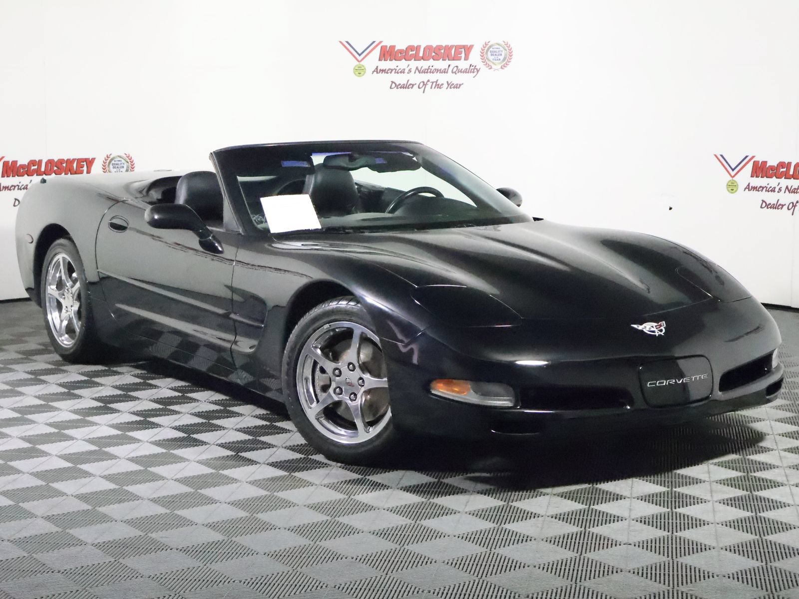 Used 2003 Chevrolet Corvette Convertible w/ Preferred Equipment Group1 RWD image 2