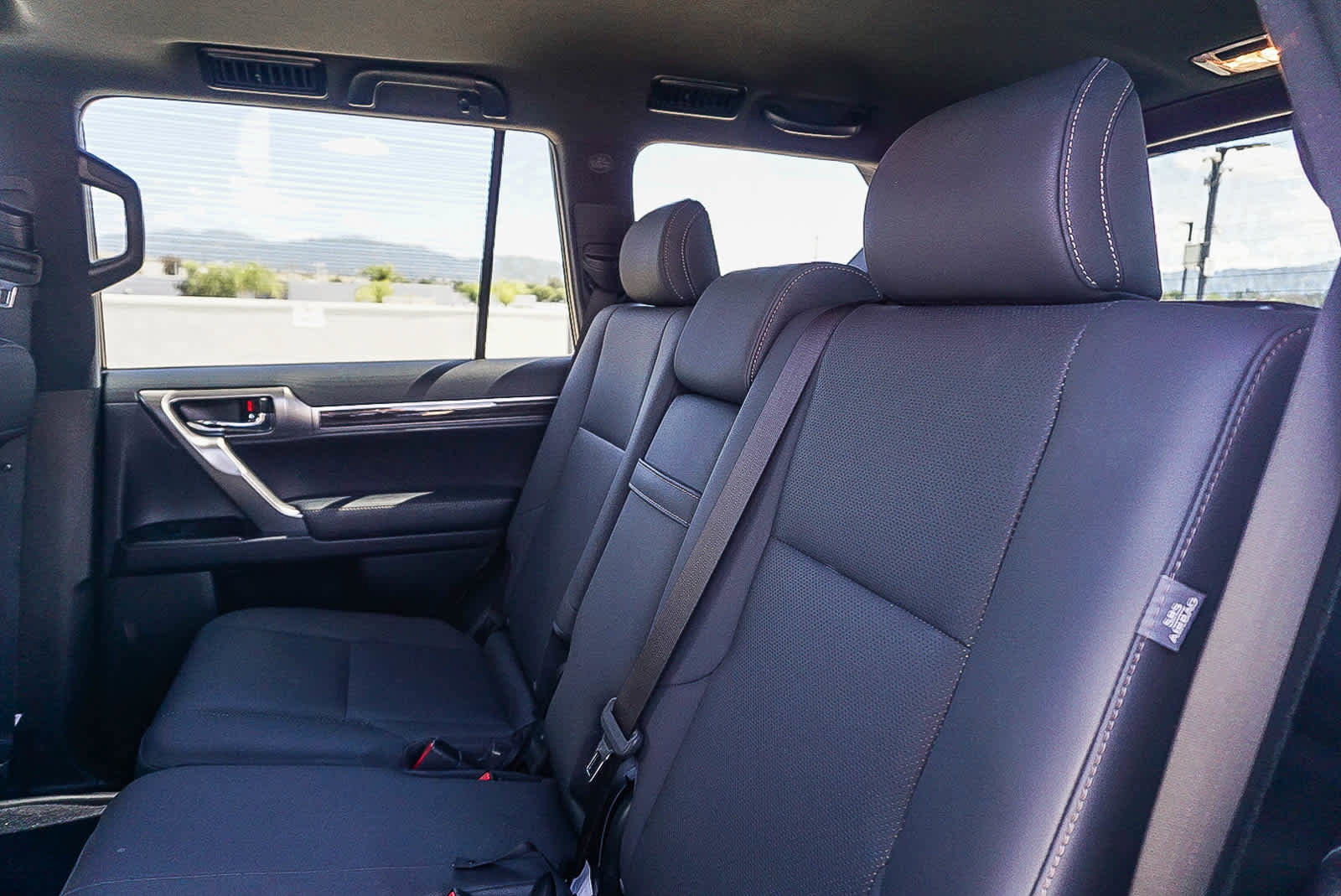 Certified 2022 Lexus GX 460 Premium w/ Premium Package AWD/4WD image 19