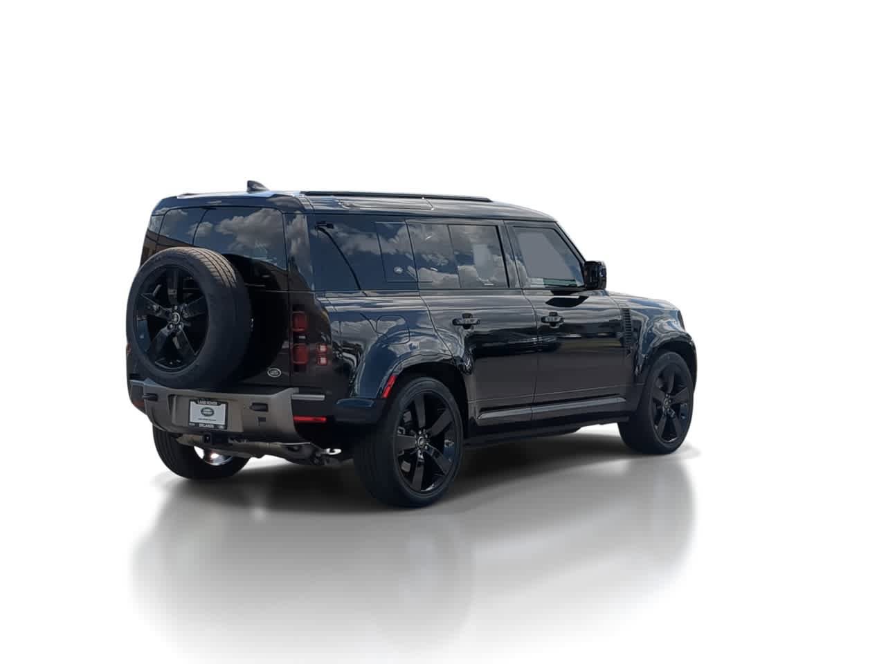 Certified 2023 Land Rover Defender 110 X-Dynamic SE AWD/4WD image 8