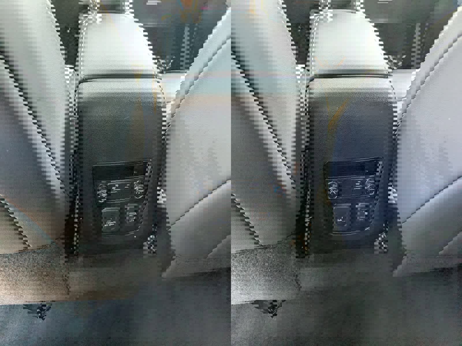 Certified 2021 Buick Enclave Essence w/ Sport Touring Edition image 18