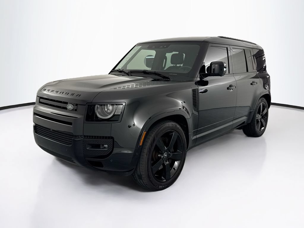 Used 2025 Land Rover Defender 110 X-Dynamic SE AWD/4WD image 1
