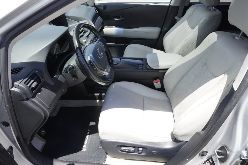 Used 2013 Lexus RX 450h AWD w/ Navigation Pkg image 19
