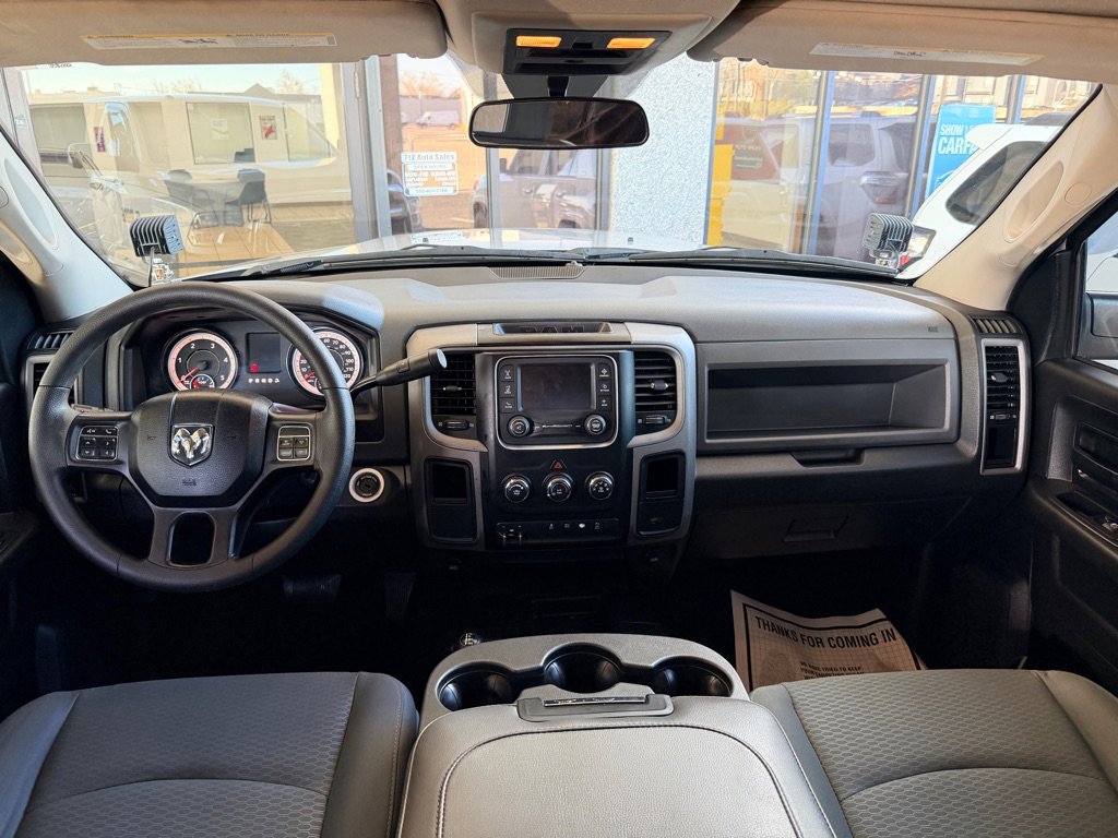 Used 2017 RAM 2500 Tradesman w/ Chrome Appearance Group image 17