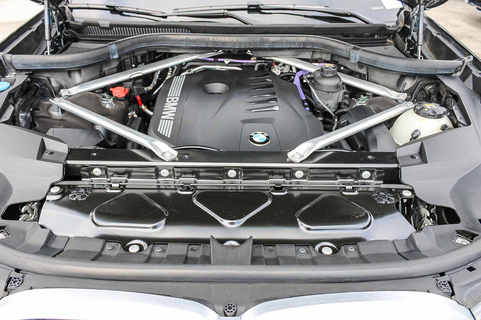 Used 2023 BMW X7 xDrive40i w/ Premium Package image 27