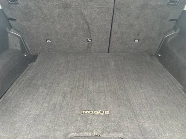 Used 2024 Nissan Rogue SV AWD/4WD image 15