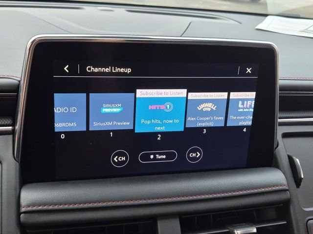 Used 2021 Chevrolet Tahoe RST w/ Luxury Package image 30